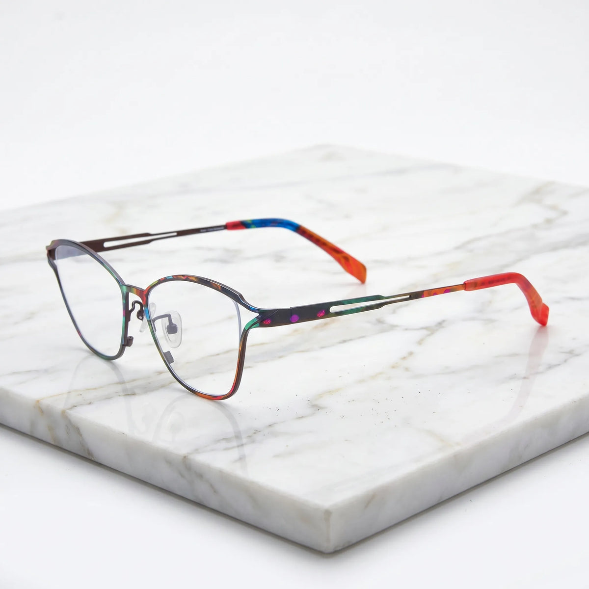 Barledear Dark Prism Tortoise eyeglasses angled side view showing slim cutout temples and adjustable nose pads