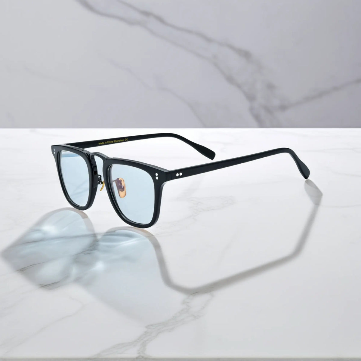 Side view of VoyueLens VL19214 black square acetate glasses highlighting clean temple lines and durable hinge system.