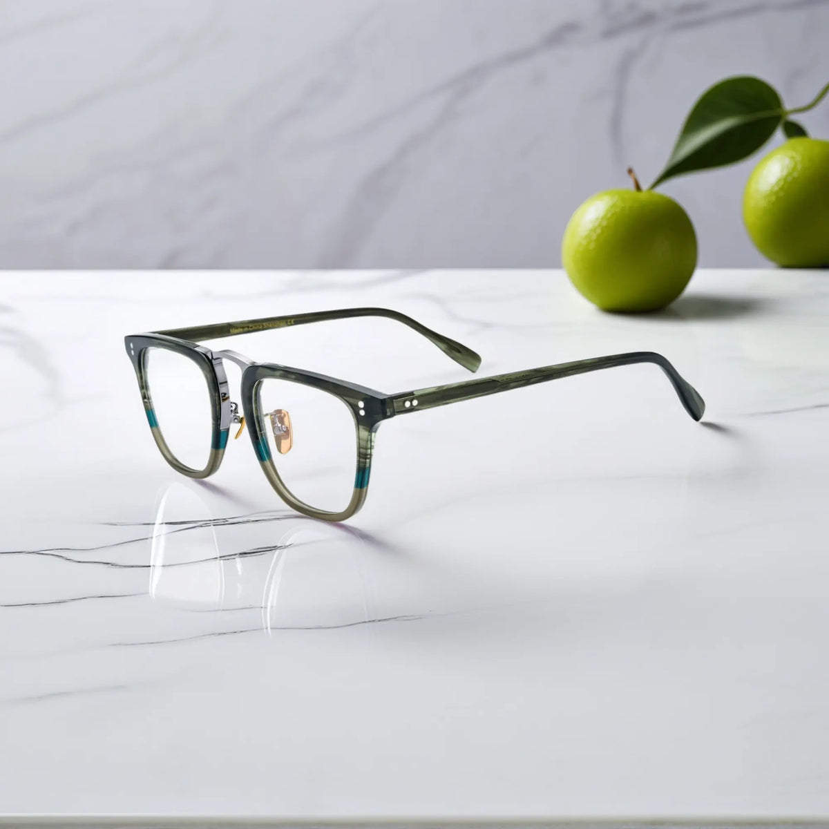 Side profile showing VoyueLens VL19214 olive striped square acetate eyeglasses with smooth temples and metal core hinge.