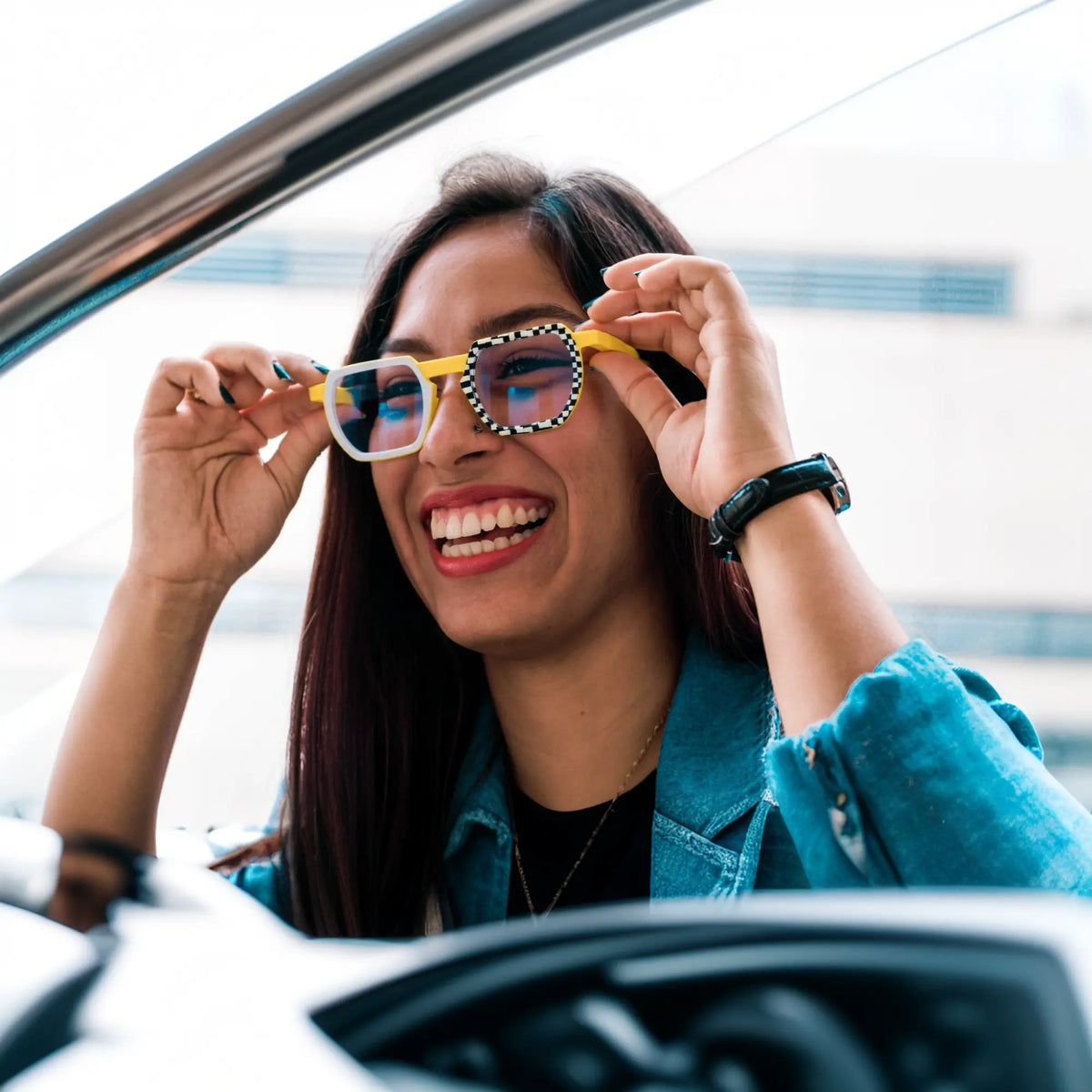 Model wearing VoyueLens Checkerboard Yellow frames, exuding bold personality and individualism