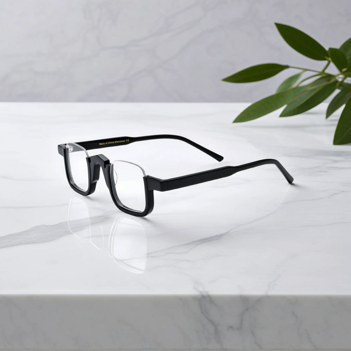 Side profile of VoyueLens square eyeglasses in black acetate, elegant lightweight eyewear