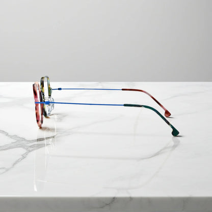Side View of VoyueLens Ocean Brick abstract eyeglasses VL185842. Side profile emphasizing the sleek titanium temples and ergonomic curve.